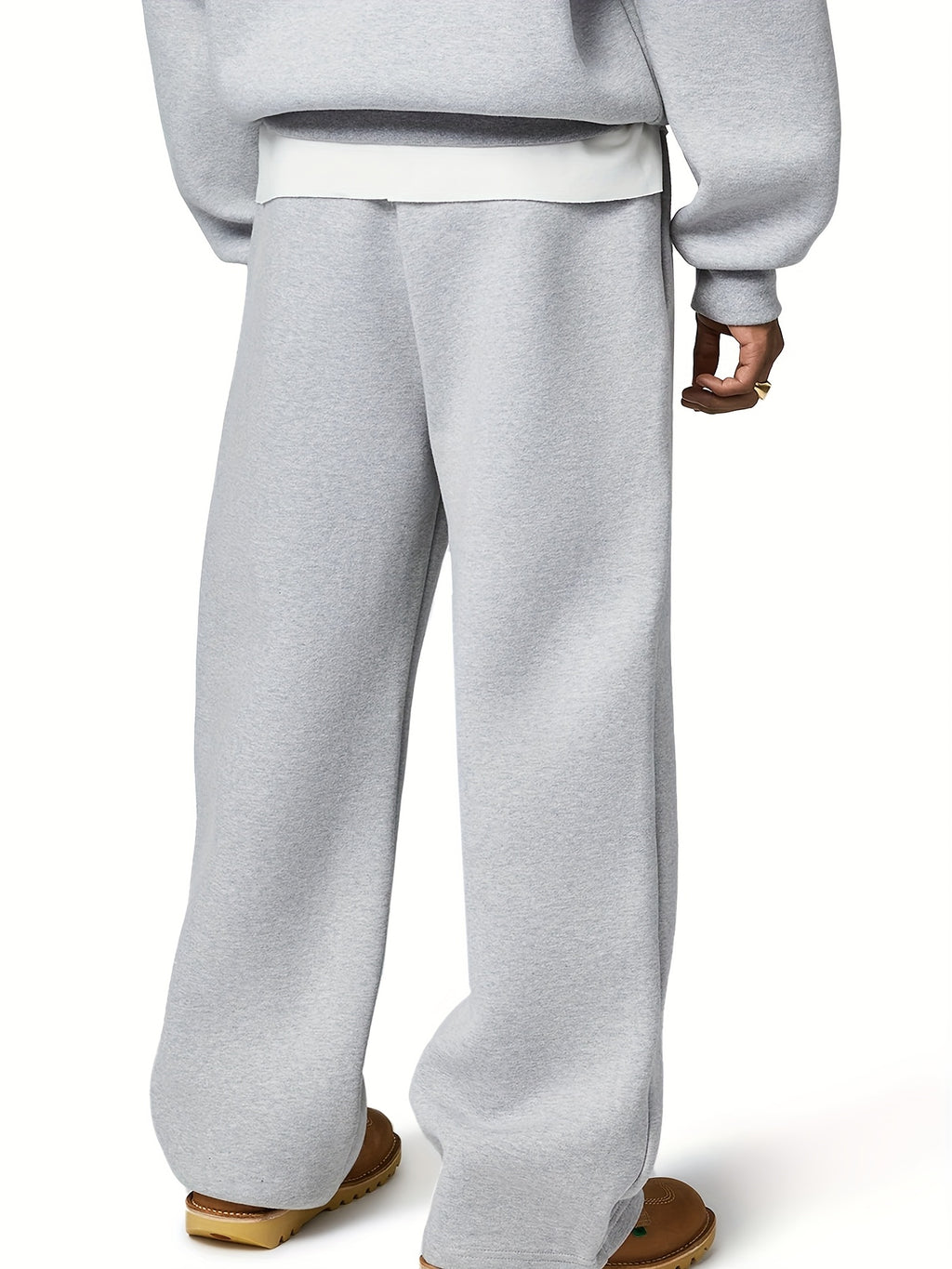 MAISON | Essential Relaxed Fit Sweatpants